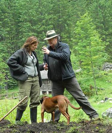 Regisseur Julian P�lsler mit Hauptdarstellerin Martina Gedeck, Filmaufnahmen f�r Die Wand,