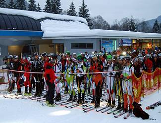 Start zum Zwieselam-Aufstieg 2010 Bild: Christian Gamsj�ger