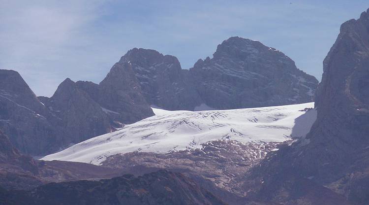 Blick vom Vorderen Gosausee zum Gro�en Gosaugletscher am 23.09.2010