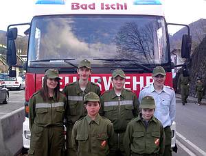 Die FF Gosau bei einer �bung in Bad Ischl