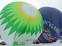 Zwischen 9.00 - 10.00 heben die Ballone ab