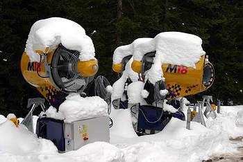 dagegen helfen Schneekanonen