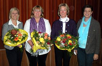 Ehem. Vorstand, vlnr: Sonja Suijkerbuijk, Annemarie Thaler, Bärbel Gamsjäger, Helga Pomberger