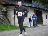 Die 75 Jahre sieht man ihm nicht an: Leopold Gapp, Chef des Langsamlauftreffs in Gosau