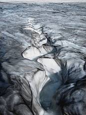 der Gletscher rinnt davon