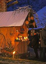 Der romantische Weihnachtsmarkt in Gosau