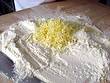 kalte Butter auf das Mehl reiben