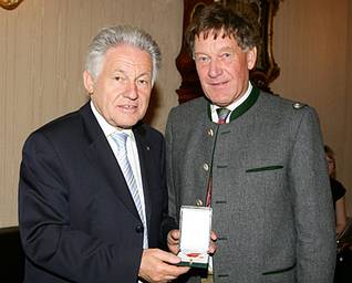 LH Dr. Josef P�hringer mit Helmut Speilb�chler