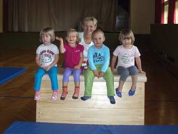 Mit Angelika erobern wir die Turnhalle
