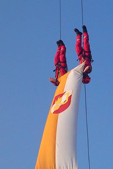 vom Himmel hoch da kommt sie her - die Feuerwehr...
