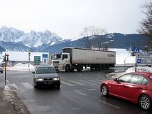 LKW Verkehr in Gosau