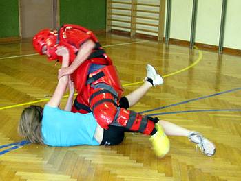 Selbstverteidigung am Red Man