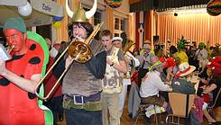 Einzug der Trachtenmusikkapelle