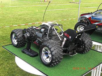 Benzin Modell Autos f�r die Jungen und Junggebliebenen