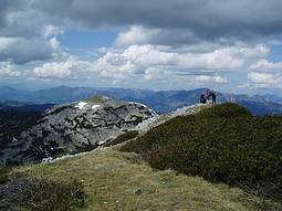 Langtalkogel im Hintergrund der Beerwurzkogel