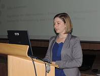 Diplomandin Julia Prammer, auf ihre Pr�sentation warteten viele Anwesende sehr gespannt